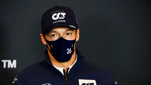 Квят объяснил, почему на старте сезона проигрывал своему напарнику по Alpha Tauri