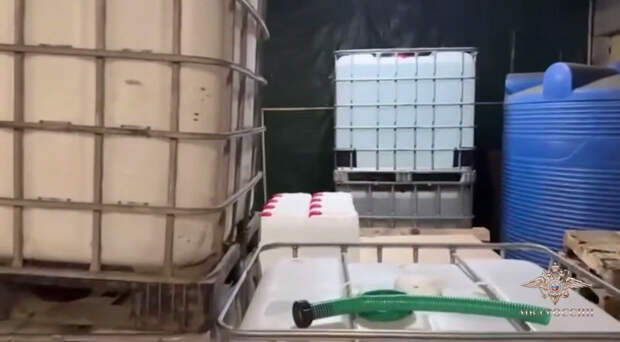 Волк: полиция накрыла производителей алкоголя в Ленобласти