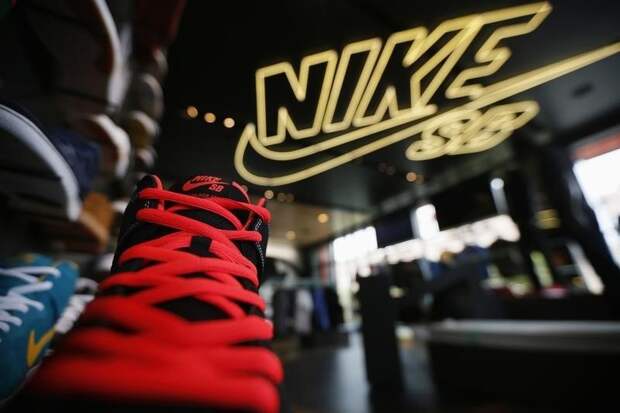 Главные новости: технический дефолт Evergrande и беды Nike