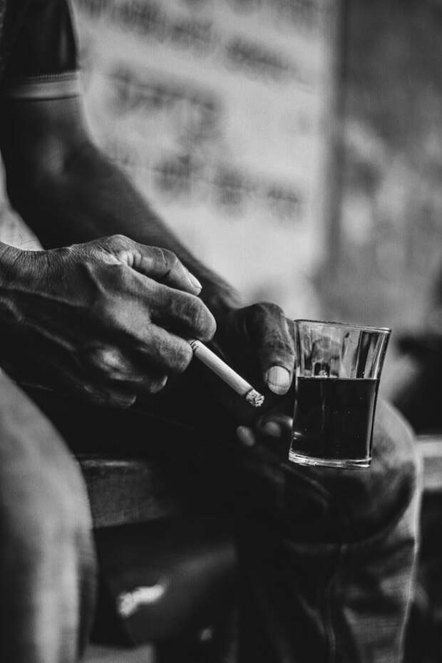 Геннадий Онищенко назвал алкоголь и табак главными угрозами здоровью нации