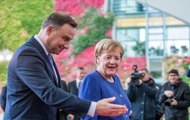 Президент Польши оскорбил Ангелу Меркель