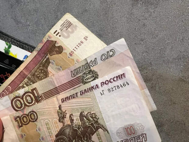 Деньги под матрасом теперь вне закона: юрист объяснил, как правильно подтвердить их происхождение без штрафов