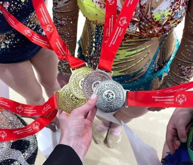 Спортсменки с синдромом Дауна из Нижнего Новгорода завоевали четыре медали на соревнованиях по гимнастике