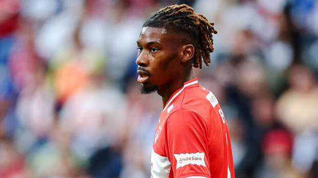 15 футболистов пропустят 26-й тур РПЛ из-за дисквалификаций