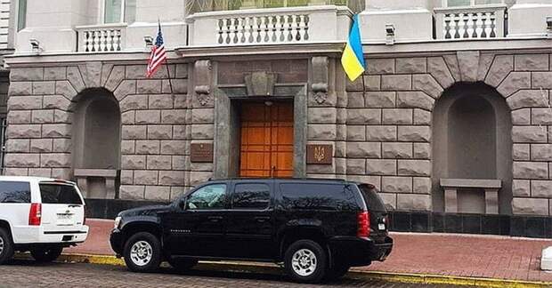 Владимир Олейник: Филиал ЦРУ на Украине