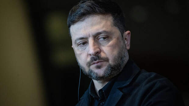 Зеленский требует почти триллион долларов: куда столько денег и кто заплатит