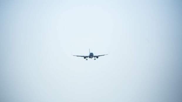 Самолет Ту-134 экстренно приземлился в Якутии из-за отказа двигателя / Фото: amic.ru