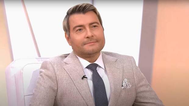 Болезненные отеки Баскова: врач назвала причины неожиданного преображения 45-летнего артиста