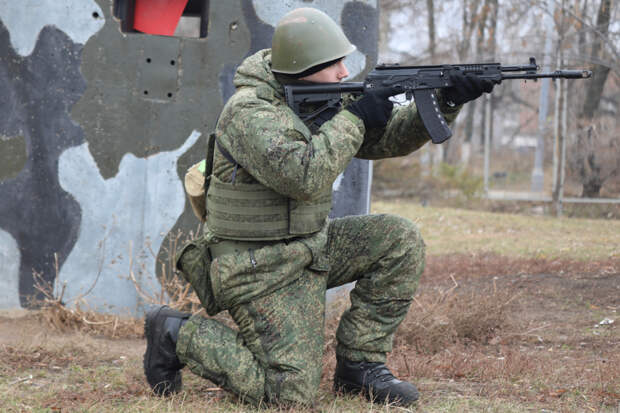 В соединении дальней авиации в Саратовской области проведена комплексная тренировка по противодействию диверсионно-разведывательным группам