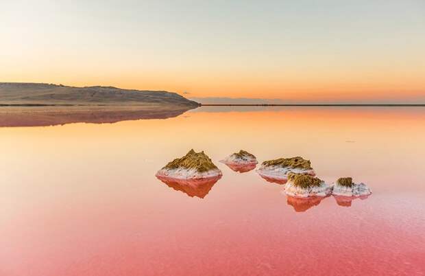 Солевое озеро находится на Керченском полуострове. Автор фото: Сергей Анашкевич