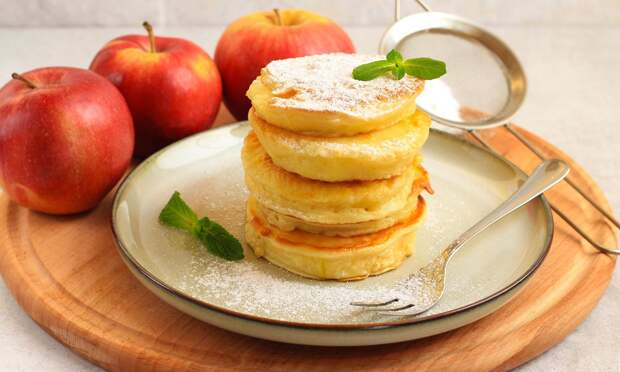 Постные оладьи: 3 лучших рецепта с яблоком, овсяными хлопьями и тыквой