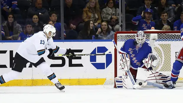 «Нью-Йорк Рейнджерс» обыграл «Сан-Хосе», Шестёркин отразил 19 бросков 