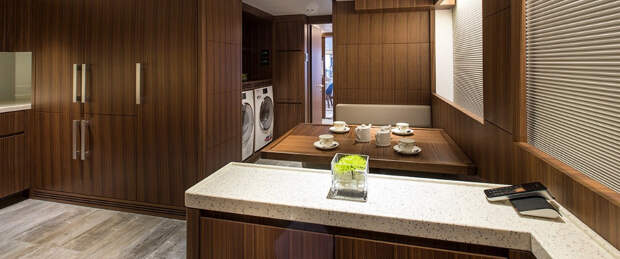 Majesty 140
