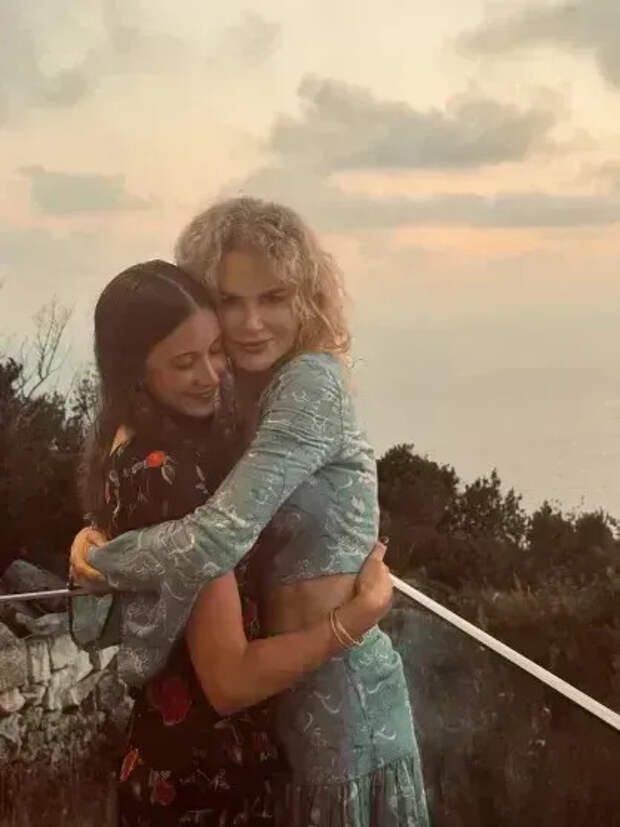 Николь Кидман с дочерью Сандэй