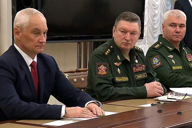 Замена Сергея Шойгу на Андрея Белоусова, человека, не связанного с военной сферой, вызвала обсуждения.-2