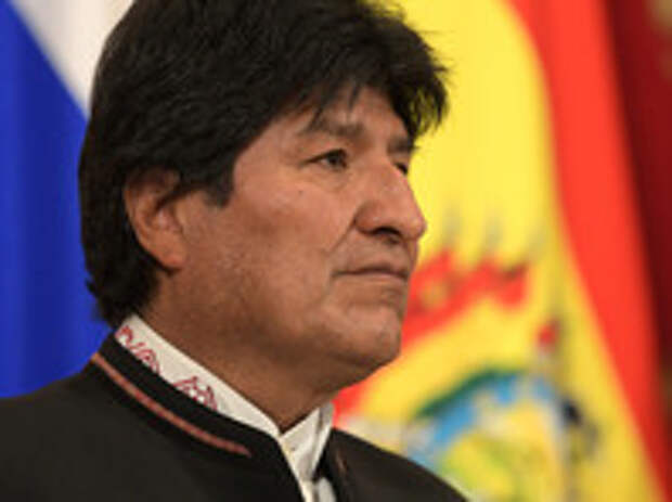 Бывший президент Боливии Эво Моралес сообщил, что после отставки его укрывали члены профсоюзов производителей коки из департамента Кочабамба. "Я очень благодарен братьям из Федераций тропической части департамента Кочабамба, которые позаботились обо мне и предоставили защиту", - написал он в Twitter