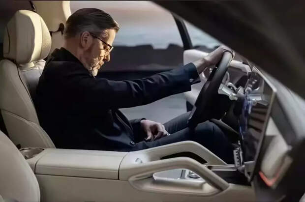 Появились первые фото интерьера абсолютно нового крупного кроссовера Zeekr