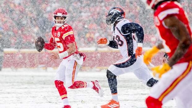 Broncos Chiefs Snow