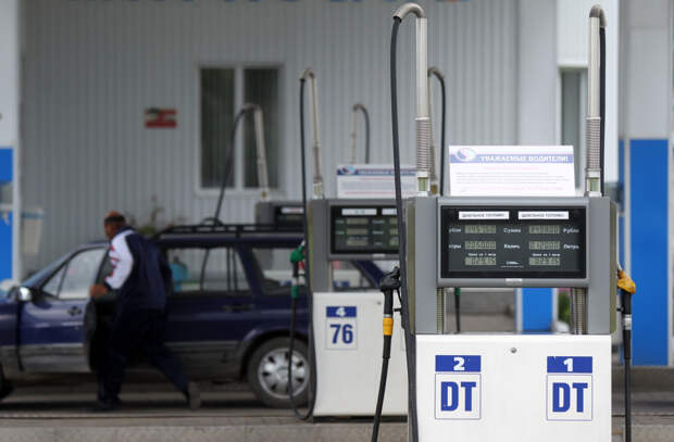 Российская нефтяная компания сообщила об убытках на сотни миллиардов рублей