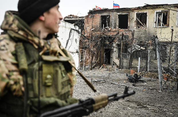 Российские войска зачищают Степногорск от радикалов