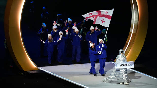 Дочь Тутберидзе вынесла флаг Грузии на церемонии открытия Игр