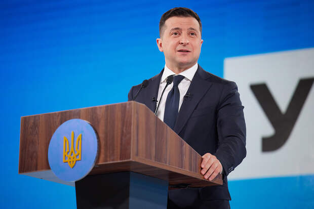 Зеленский оценил возможность вакцинации украинцев российской вакциной
