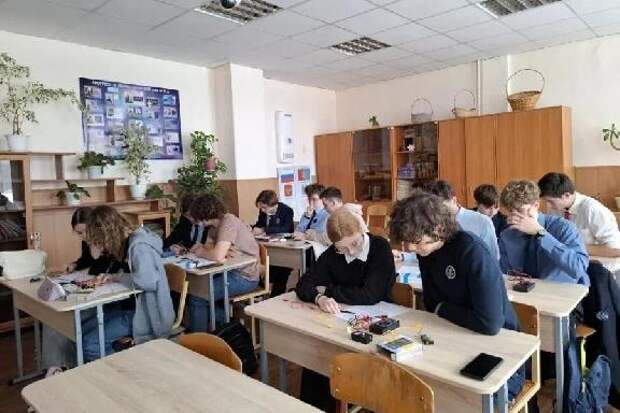 Олимпиадную сборную Тамбовской области по физике пополнили ученики 7-8 классов