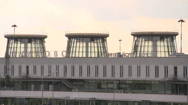 Пулково работает в сложных метеоусловиях