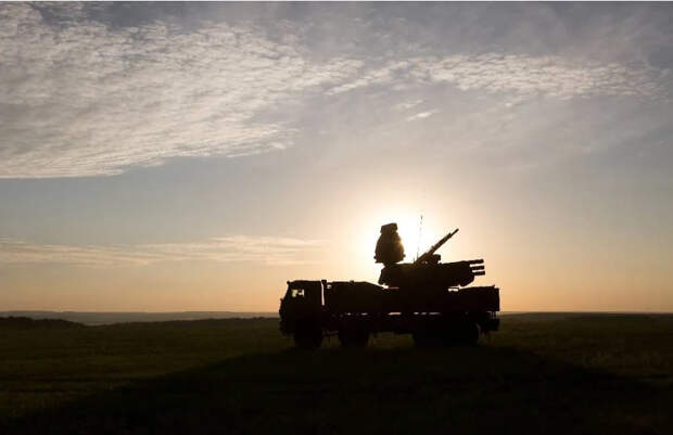 В результате атаки БПЛА в Энеме повреждены восемь домов и пострадали два человека