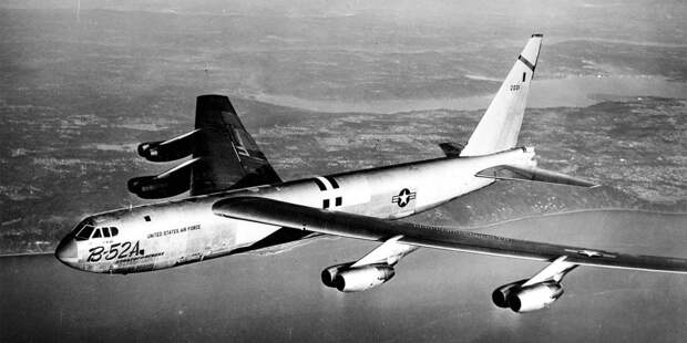 Вековая крепость: почему B-52 прослужит ещё сто лет