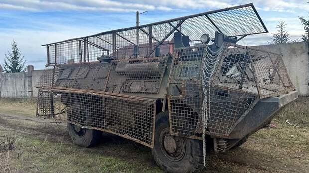 Украинец сбежал домой с военной службы на угнанном бронетранспортере