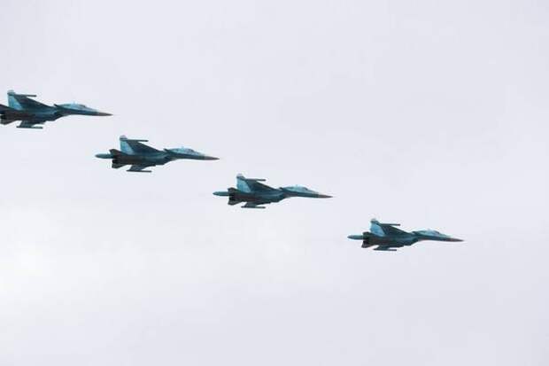 В Ростове-на-Дону прошел второй по масштабам в России воздушный парад Победы