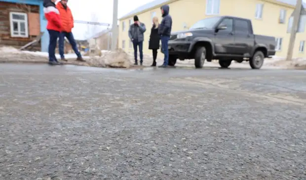 Власти Глазова не могут составить план по ремонту дорог на 2022 год