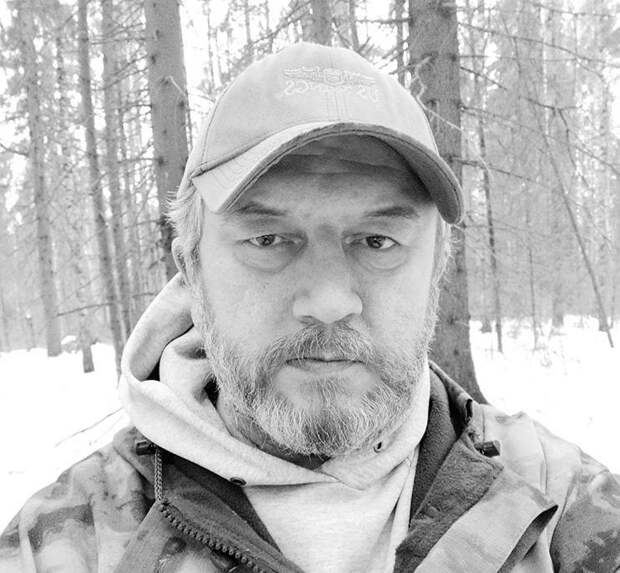 Писатель Дмитрий Грунюшкин: В народе существует весьма сомнительная точка зрения, что люди искусства непременно умные