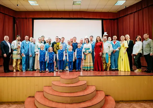 В военном госпитале прошла акция-концерт «Za Правду!» творческой группы ЦОК ВКС