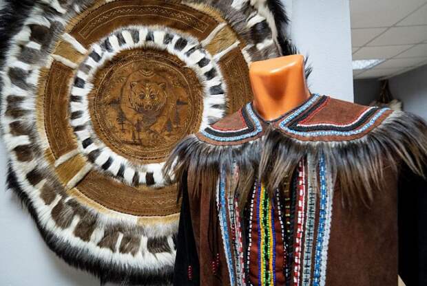 В Улан-Удэ открывается выставка «Эвенки. Краски таежного мира»