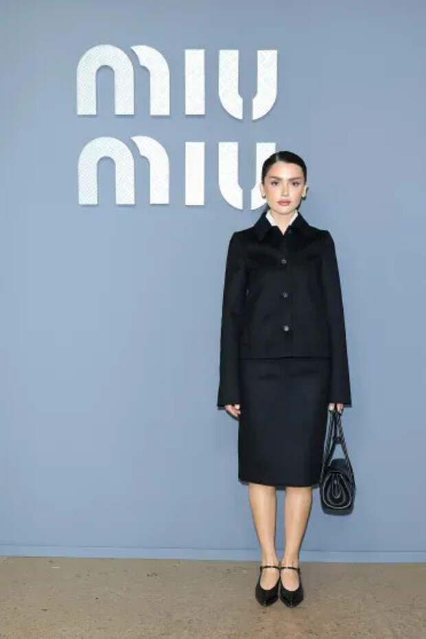 Дина Саева/Фото: Jacopo M. Raule/Getty Images for Miu Miu