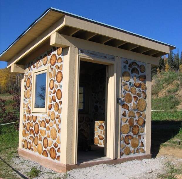 Глиночурка — оригинальная и бюджетная технология строительства дома из дров и глины.