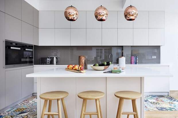 Дизайнерские решения, которые преобразят унылую кухню в стильное и удобное пространство
