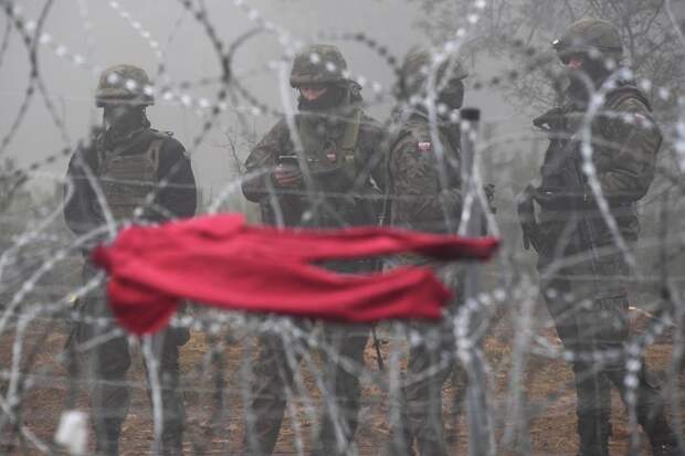 В Польше заявили, что в страну из Белоруссии влетели десятки воздушных объектов