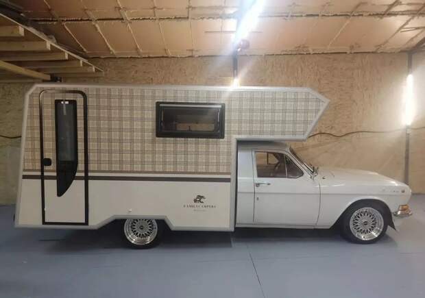 Продается кемпер в стиле ГАЗ-24 «Волга»