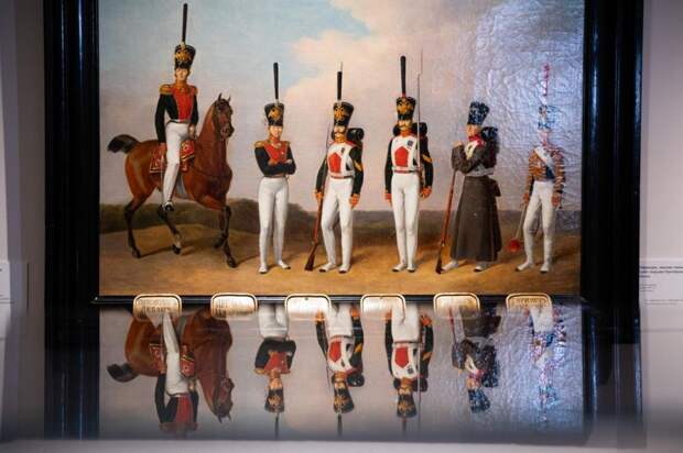Сокровища полковых музеев представили на выставке в Туле