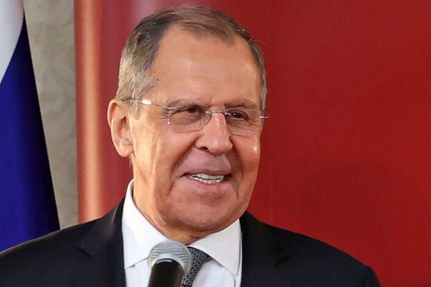 Лавров процитировал советский анекдот, говоря о планах США на Гренландию