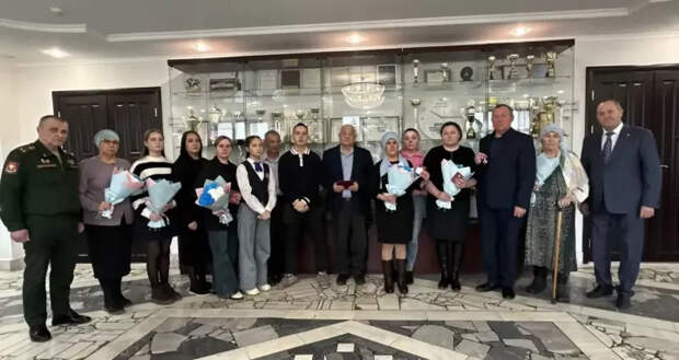 Балтач батырларының якыннарына орден-медальләр тапшырылды