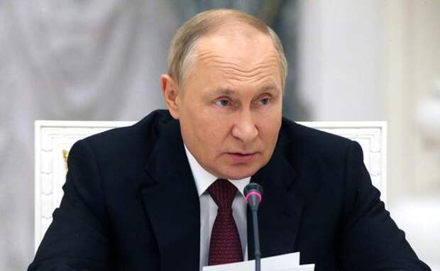 Песков: Путин глубоко соболезнует всем тем, кто потерял своих близких, своих детей сегодня в Ижевске