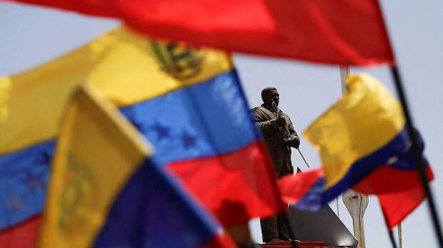 Посольство РФ прокомментировало ситуацию в Венесуэле на фоне эскалации с США