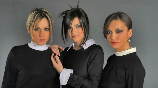 Южнокорейскую группу Momoland обвинили в плагиате хита «Серебра» Mi Mi Mi: что общего у песен