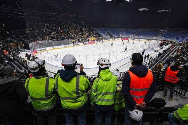Хоккейная арена Олимпиады-2026 в Италии не прошла тест из-за дыры во льду