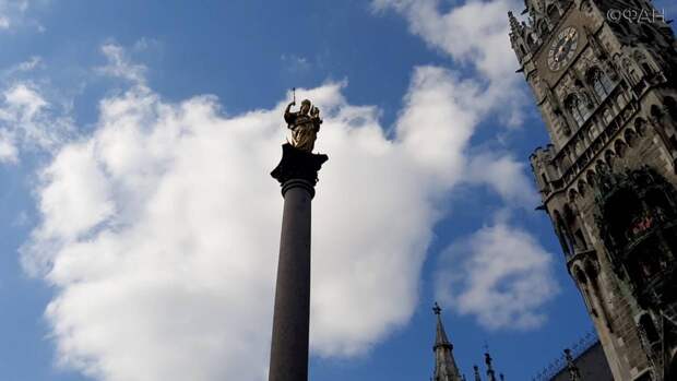 Публицист Союстов: Пока Бербок остается главой МИД ФРГ, улучшения отношений Берлина и Москвы ждать не стоит