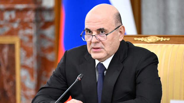 Мишустин поздравил россиян с наступившим Новым годом